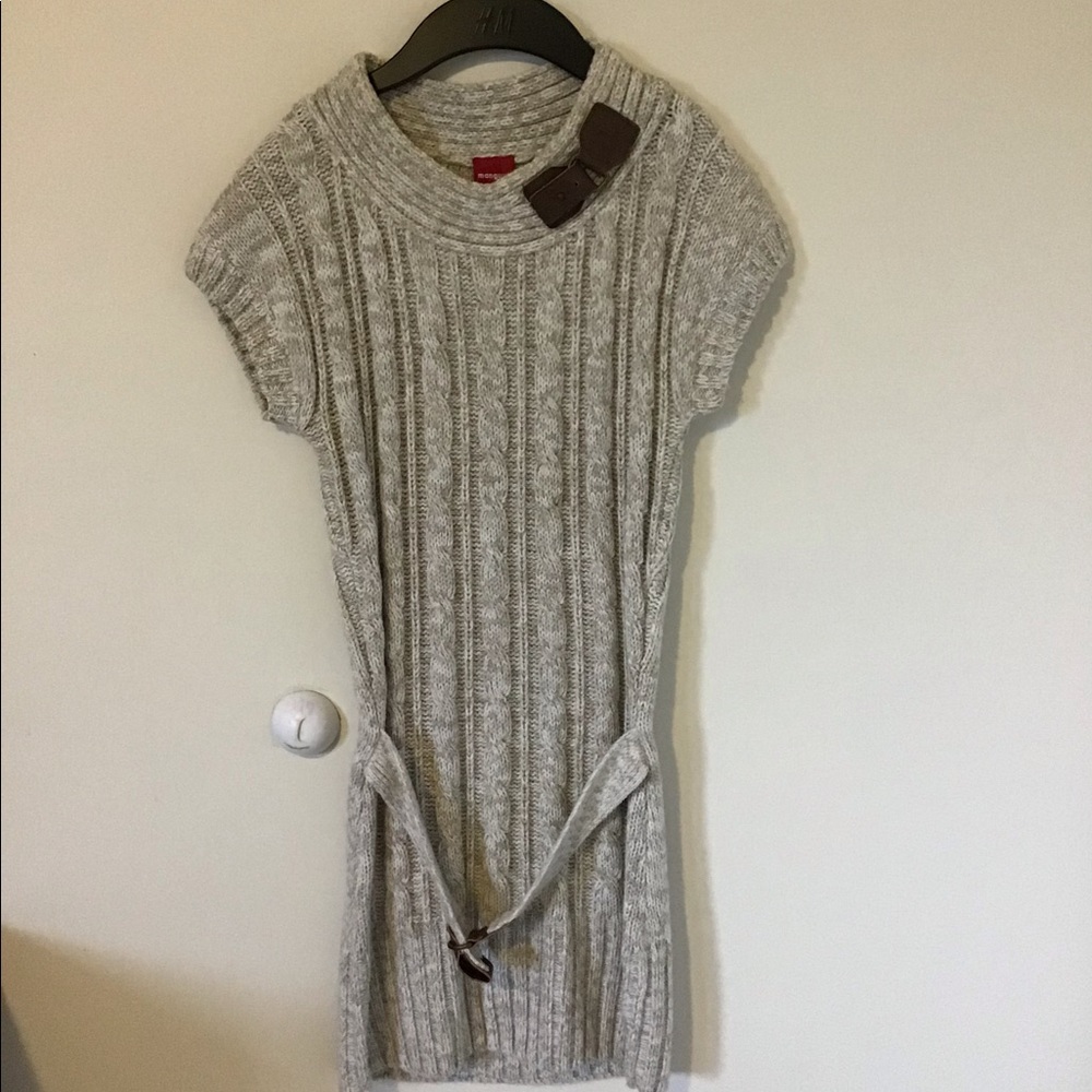 Beige Long Sweater With Short Sleeves